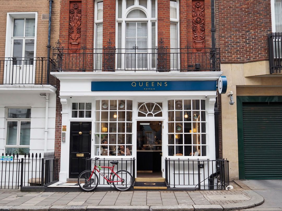 Best Coffee Shops in Mayfair for a First Date article image