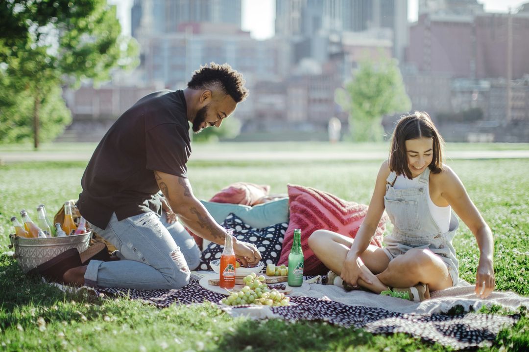 17 Last-Minute Summer Plans to Make with New Friends article image